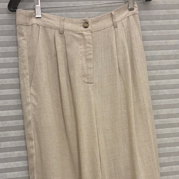 Aakaa Cream Pleated High Waisted linen Trousers - size M/waist 27/inseam 30 - Picture 2 of 6